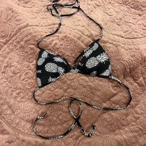 PINK Victoria's Secret Black & White Pineapple Triangle Bikini Top